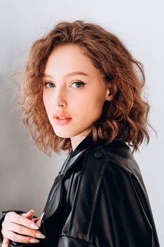 Variations Of Curly Bob Haircuts And Hairstyles To Try Today ★ Beach Curl Perm Short Hair, Wavy Short Haircuts Natural Curls, Hair Cuts For Wavy Hair Short, Natural Wavy Short Hair, Short Hairstyle Women Wavy Hair, Short Waves Hairstyle, Naturally Wavy Short Hair, Short Natural Wavy Hair, Short Perms