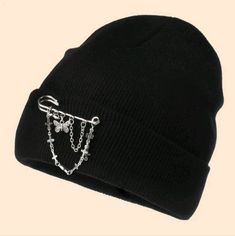 (Raw0016) #3adp38$13 Butterfly Charm Beanie Hat Emo Beanie, Beanie Aesthetic, Accessories Grunge, Alt Style Outfit, Alt Accessories, Emo Fits, Grunge Accessories, Goth Accessories, Cute Beanies