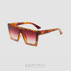 Cool flat top sunglasses. One of the most recent designs to take over the 2020 sunglasses trends is the flat top. Elevate your outfits or play it cool with these Oxton shades.




 Size:










145 mm
60 mm
54 mm
20 mm
145 mm


Specs:









OversizedFlat TopIconic
PC
Polycar-bonate
NO
UV400Protection Circular Sunglasses, Flat Top Sunglasses, Top Sunglasses, Trending Sunglasses, Cool Sunglasses, Flats Top, Sunglasses Vintage, Fashion Lover, Face Shapes