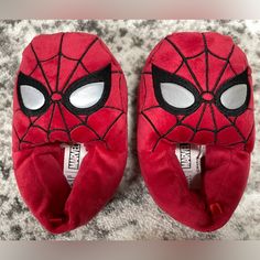 Toddler Spiderman Slippers Baby Gap Never Used But I Did Take Off The Tags Smoke And Pet Free Home Spider Man Slippers, Spiderman Slippers, Spiderman Things, I Love Spiderman, Spiderman Decorations, Spiderman Room, Spiderman Outfit, Spiderman Stuff, Spider Man Stuff