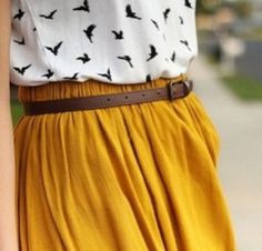 Casual Chique, Yellow Skirt, Fashion Friday, Looks Style, Look Fashion, Skirt Fashion, Ideas Style