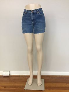 Description:-In Okay Shape Overall-Crafted with Pride in the USA-High Waisted Mom Denim FitDefects:-Staining and Fading Marks on Front of Shorts.Details:Brand- Levi's 517Tag Size- 9 Fly-  Zipper Fabric- DenimMeasurements: 29" Waist:             29"Hips:              37"Inseam:          3.5"Leg Open:     10"Rise:              11"International Jeans Sizing:UK/AUS:  14Italy:         46France:     42EU:           40 Mom Jean Shorts, Levis 517, Mom Denim, Mom Jeans Shorts, Cut Offs, Mom Jean, Denim Cutoffs, High Waisted Denim, Jean Shorts