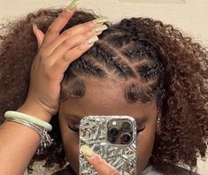 Cabello Afro Natural, Natural Braided Hairstyles, Cute Natural Hairstyles, Natural Hair Bun Styles, Natural Braids, Quick Natural Hair Styles, Cute Curly Hairstyles