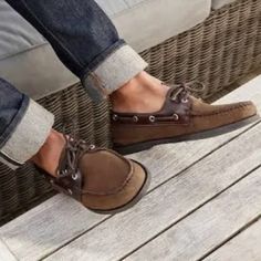 Brown Sherry Top-Sider Slip Ons. My Favorite Summer Boat Shoe For Men. Never Even Put On! Sperry Boat Shoes Outfit Mens, Sperrys Men Outfit, Sperry Top Sider Outfit, Sperry Boat Shoes Outfit, Boat Shoes Outfit Mens, Boat Shoes Outfit, Mens Boat Shoes, Beach Formal, Sperrys Men