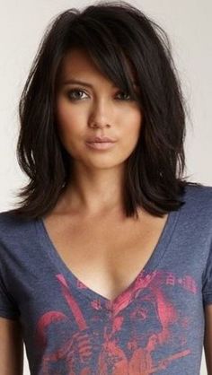 Layered Hair With Bangs, Medium Layered Haircuts, Shoulder Hair, Haircut For Thick Hair, Haircuts For Long Hair