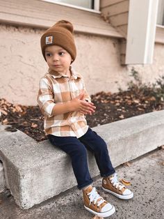 They are somewhat thin but for the price they are very good!!! Toddler Photoshoot Boy, Boy School Outfits, Boy Flannel Outfit, Girls Outfits Kids, Thanksgiving Outfit Kids, Baby Boy Fall Outfits, Boys School Outfits, Boys Winter Clothes, Plaid Shirt Outfits