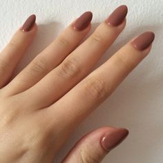 Brown Oval Nails, Brown Almond Nails, Nails Brown, Round Nails, Oval Nails, Brown Nails, Dipped Nails