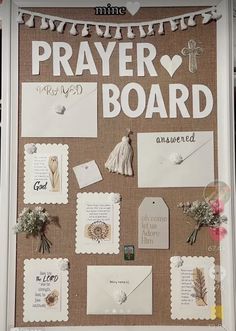 Vision Board Binder Ideas, Mini Bulletin Board Ideas, Prayer Board Vision Board, Bible Verse Crafts For Women, 2024 Prayer Board Ideas, Christian Dorm Decor, Bible Study Room Ideas, Aesthetic Prayer Board, Christian Craft Ideas For Women