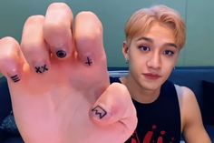 Kpop Idols Nails, Uñas Skz, Nails Kpop, Chans Room, Mens Nails, Minimal Nails