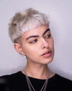 Low Maintenance Short Haircut, Very Short Haircuts, Cool Short Hairstyles, Long Pixie, Very Short Hair, Cute Hairstyles For Short Hair, Short Hair Haircuts