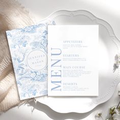 Blue chinoiserie porcelain wedding menu cards Elegant Menu Card, Coastal Wedding Decor, French Blue Wedding, Chinoiserie Wedding, Blue Menu, Porcelain Wedding, White Wedding Theme