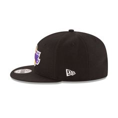 The Los Angeles Lakers Black 9FIFTY Snapback features an allover black fabrication with an embroidered Lakers logo at the front panels and an embroidered NBA logo at the rear above an adjustable snapback closure. Lakers Logo, Nba Logo, New Jersey Devils, Black Gloves, Detroit Red Wings, Chicago Blackhawks, New Era 59fifty, Oakland Athletics, Philadelphia Phillies