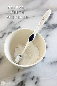 Teeth whitener 2 Baking Soda Hydrogen Peroxide, Natural Teeth Whitener, Natural Teeth Whitening Diy, Natural Teeth Whitening Remedies, Teeth Whitening Homemade, Teeth Whitener, Teeth Whitening Remedies, Teeth Whitening Diy, Diy Teething