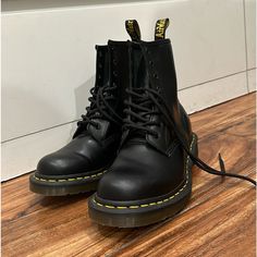 Never Used I Bought Them But They Have Been Sitting In My Closet They Are Originally 170 No Creases Or Scratches If You Want More Pictures Or Have Questions Just Ask Yellow Fitted Casual Boots, Doctor Martens Outfit, Doctor Martens, Thrift List, Martens Outfit, Dr Martens Outfit, Outfit Hombre, Thrift Inspo, Dr Martens Black