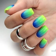 Bright Green And Blue Nails, Simple Nail Looks, Intricate Nail Designs, Funky Nail Art, Green Nail Art, Nails Art Designs, Ombre Nail Designs, Summer Nail Art, Nail Looks