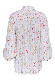 If you love flowers and a good pop of color, then you will love this long-sleeved blouse by Equipment! This dainty and organic print features puff sleeves and is very lightweight. Get your friends together and go to the flower show! Style this blouse by pairing with skinny jeans and lace up booties. Size L 100% Rayon Unlined Button down closure Relaxed silhouette Collared neckline Long sleeved Bust 40" Waist 42" Shoulder to hem 27" Sleeve length 25" Jeans And Lace, Friends Together, Lace Up Booties, Flower Show, Button Down Blouse, Love Flowers, Puff Sleeves, Puff Sleeve, Button Downs