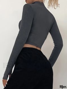 Bjux - Y2K-inspired Ribbed Zip Up Crop Top with V-neck and Long Sleeves, Ideal for Womens Spring and Fall Wardrobe Zip Up Crop Top, Crop Top Y2k, Plus Size Shorts, Fall Outfits Women, Fall Wardrobe, Spring And Fall, Long Sleeve T Shirt, Fashion Forward, Collar Styles