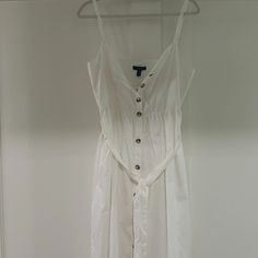 J. Crew Never Worn (Tags Attached) White Cotton Sundress, 100% Cotton, Cotton Lining, Sash Tie, Full Skirt. Kick Up Your Summer Wardrobe With A Fresh New Look! White Vacation Dresses With Tie Fastening, White Tie Fastening Dress For Day Out, White Dresses With Tie Fastening For Day Out, White Belted Button-up Dresses, White Sleeveless Dress With Tie Fastening, White Midi Dress With Tie Waist For Daywear, Casual White Belted Midi Dress, White Belted Dress For Vacation, White Sleeveless Midi Dress With Button Closure