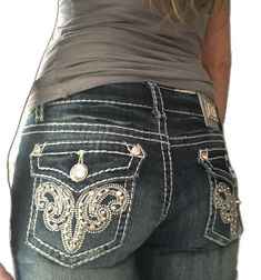 Embroidered Jeans Outfit, Express Jeans Women, Dark Wash Jeans Women, Bling Jeans, Studded Jeans, Red Jeans, Corduroy Jeans, Cute Jeans, Rhinestone Studs