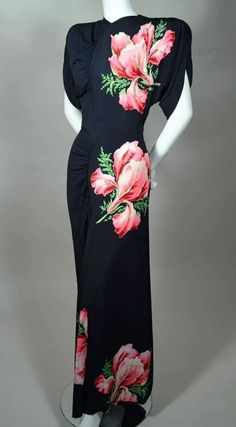 Clothes For Women In 30's, Vintage Dress Shoes, Iris Print, Vintage Evening Gowns, Ideas Clothes, Fashion Forecasting