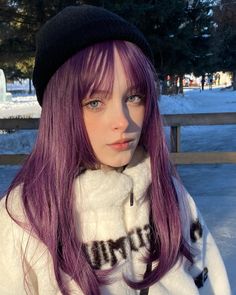 Pelo Color Vino, Long Purple Hair, Girl With Purple Hair, Violet Hair, Work Hairstyles