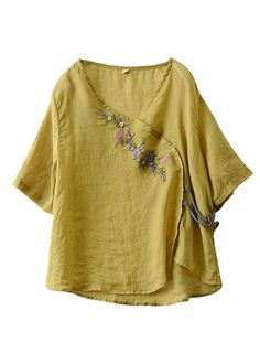 Unique Yellow V Neck Embroideried Floral Linen T Shirt Half SleeveFabric: LinenSize & Fit: Fit: This garment fits true to size.Length: Size L measures 23.79"from shoulder to hemBust: Great for any cup size. Waist: Loose Fit. Comfortable room throughout midsection.Hip: Loose Fit - room for hips. Hand Wash Cold. Half Sleeve Unique, Chinese Blouse, Linen T Shirt, Cozy Sweaters Autumn, Half Sleeve Tops, Linen Tshirts, Tops Fall, Fall Sweaters, Nike Outfits