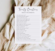 a printable to do list with white feathers on it