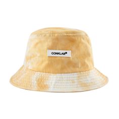 CONKLAB cotton twill bucket hat, tie-dye pattern throughout in yellow or purple, logo patch on front, quilted brim, twill lining. Composition - 100% Cotton One Size. Bucket Hat 90s, Trendy Belts, Y2k Summer Outfits, Purple Logo, Christian Fashion, Baby Tees Y2k, Y2k Baby Tee, Y2k Outfits, Retro Summer