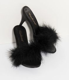 Black Satin & Marabou Feather Peep Toe Amour Heel Slipper – Unique Vintage 1950s Fashion Shoes, Rockabilly Shoes, Fluffy Heels, Pin Up Shoes, Feather Heels, Fur Heels, Satin Noir, Black Slippers, High Heel Slippers