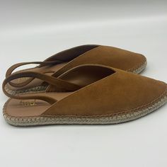 Product Details Sole Material Jute Platform Height 1 Outer Material Leather Internal Material Synthetic Description Item Brown Slingback Mules For Spring, Spring Brown Slingback Mules, Brown Slip-on Slingback Sandals For Spring, Brown Slip-on Slingback Pumps For Spring, Casual Summer Slingback Pumps With Round Toe, Casual Round Toe Slingback Pumps For Summer, Casual Flat Slingback Pumps For Summer, Summer Slingback Pumps With Leather Sole And Round Toe, Casual Brown Closed Toe Slingback Pumps