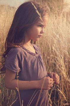 35 examples of child photography. :) (click to see!) Kids Pictures, Beautiful Photography, Children Photography, Baby Photography, In The Middle