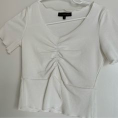 - Adorable - Never Been Worn! - Brand New & So Cute - Size 8, But Is Sized As An Xs/Small White Fitted T-shirt For Day Out, Fitted White T-shirt For Day Out, Love Others, White Cream, Cream White, So Cute, Womens Tops, Brand New, Cream