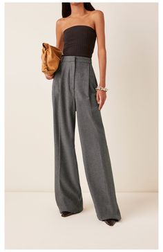 Grey Pleated Pants Outfit, Pencil Trousers Outfit, Wool Trousers Outfit, Wool Trousers Women Outfit, Pleated Trousers Women, Silk Trousers Outfit, Wide Trousers Outfit, Grey Trousers Outfit