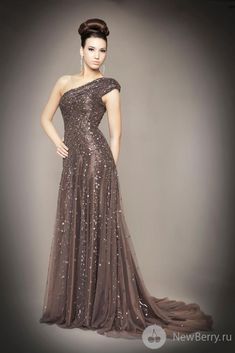 Mac Duggal Dresses, Haute Couture Dresses, Mac Duggal, Gowns Of Elegance, Glamour Fashion, Gorgeous Gowns, Beautiful Gowns, Couture Dresses, Fancy Dresses