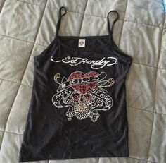 Ed Hardy Top, 2000s Fashion Outfits, Y2k Clothes, Baby Phat, Estilo Punk, Swaggy Outfits, Ed Hardy