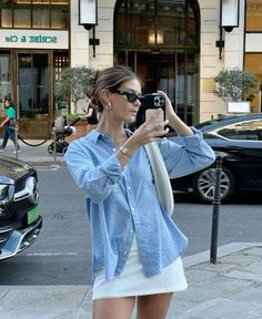 Casual But Cute Outfits Summer, Summer Style Old Money, Blue Button Down Outfit Women, Summer Outfit Australia, White And Blue Skirt Outfit, Denim Collared Shirt Outfits, Comfy Period Outfit For Work, Blue Skirt Outfit Aesthetic, Outfits Con Azul