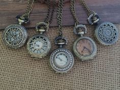 You will received 5pcs pocket watch charms pendant as the picture The watch size:25mm If you need more pls contact me. Dark Academia Jewelry Watches, Dark Academic Accessories, Watch Charms, Charms Collection, Magical Jewelry, Dope Jewelry, Pocket Watches, Funky Jewelry, Fantasy Jewelry