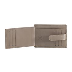 Porta carte di credito da uomo Nappa Brian di Nuvola Pelle slim con bottone realizzato in vera pelle. Portafoglio piccolo e funzionale. Leather Credit Card Holder, Loyalty Cards, Men's Wallet, Loyalty Card, Credit Card Holder, Classic Man, Nappa Leather, Leather Material, Wallet Men