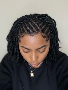 Short Protective braid style Fulani Braids With Twist, Cornrows With Twists, Braids With Twist, Natural Hair Flat Twist, Mini Twists Natural Hair, Cornrows Natural, Twist Cornrows, Cabello Afro Natural