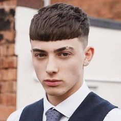 Cool Hairstyles For Boys, Young Men Haircuts, French Crop, Short Fade Haircut, Edgars Haircut, Crop Haircut, Mens Hairstyles Thick Hair, Men Haircut Styles