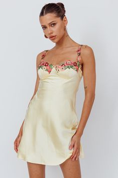 Shop the Rose Garden Floral Applique Mini Dress Yellow | Selfie Leslie Floral Applique Mini Dress For Summer, Fitted Mini Dress With Floral Applique, Feminine Mini Dress With Floral Applique, Yellow Hoco Dress, Yellow Floral Mini Dress, Pink Floral Applique Mini Dress, Hoco Inspo, Selfie Leslie, Yellow Mini Dress