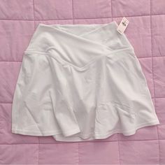 Super Cute Crossover Tennis Skirt/Skort From Aerie New With Tags! Has A Small Pocket In The Waist That Pretty Seamless Super Soft Butter Like Material Casual White Tennis Skirt For The Beach, Casual Flowy Short Swim Skirt, Nike Tennis Skirt, White Tennis Skirt, Y2k Coquette, Nike Tennis, Tennis Skirt, Crossover, Womens Bottoms