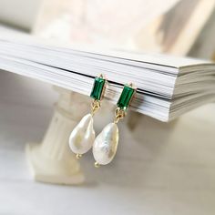 AAA Real Baroque Pearl Drop Earrings in 14K Gold Over Sterling Silver（ – Huge Tomato Pearl Earrings Handmade, Real Pearl Earrings, Glamour Vintage, Baroque Pearl Earrings, Crystal Hoop Earrings, Gold Pearl Earrings, Freshwater Pearls Earrings, Crystal Drop Earrings, Pearl Stud Earrings