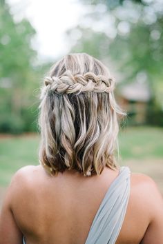 Unique Wedding Hairstyles, Bridesmaids Hair, Simple Wedding Hairstyles, Pnina Tornai, Wedding Guest Hairstyles, Fishtail Braid, Short Braids, Peinados Fáciles Para Cabello Corto, Short Wedding Hair