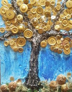 a tree made out of buttons is shown in this image, it appears to be painted on the wall