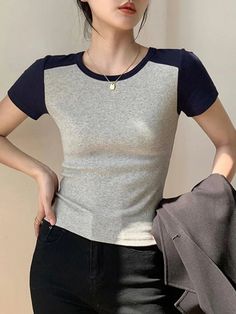 ⚡Buy 2024 Contrast Color Stitching Crewneck Short Sleeve Knits Black S under $18.00 in Tops&Tees at AnotherChill.com Online. Style: Casual/Street/Vintage. Fabric Content: Polyester. Fit Type: Slim Fit. Neckline: Crewneck. Sleeve Length:  Short sleeve. ✓2024 S/S OUTFITS. Check reviews and buy Contrast Color Stitching Crewneck Short Sleeve Knits today. 2000s Outfits, Online Tops, Vintage Aesthetic, Vintage Fabric, Trending Now, Aesthetic Fashion, Contrasting Colors, Style Casual, Online Store