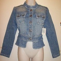 Women's Beautifully Designed Vintage Designer Gorgeous Guess Jeans Blue Denim Tapered Fashion Jacket Size Medium. It Has A Fabulous Design With Many Special Accents. It Will Be Great For Career, Church, School, An Evening Out And More. It Is A Must Have For The Fashionista. Very Hard To Find, Will Make A Great Gift. Measurements Jacket Chest: 38-40 " Sleeves: 23.5" Length: 20" Thank You For Looking, Have A Great Day. Fitted Denim Jacket With Snap Buttons In Medium Wash, Fitted Medium Wash Denim Jacket With Snap Buttons, Fitted Washed Blue Denim Jacket, Fitted Washed Blue Denim Jacket With Buttons, Fitted Light Wash Denim Jacket With Snap Buttons, Fitted Washed Blue Outerwear With Button Closure, Fitted Denim Outerwear In Washed Blue, Fitted Washed Blue Denim Outerwear, Fitted Light Wash Outerwear With Buttons