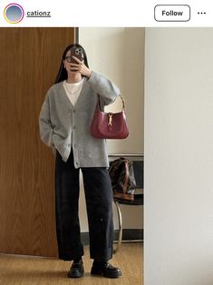 Grey Sweater Outfit, Japan Outfits, Japan Outfit, Looks Street Style, Work Ideas