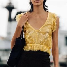 Zara Yellow Sequined Top Worn once - like new, perfect condition ✨ perfect for a funky night out! Vogue Subscription, Copenhagen Fashion Week Street Style, Stockholm Fashion Week, 2020 Street Style, Swedish Fashion, Copenhagen Fashion, Copenhagen Style, Copenhagen Fashion Week, Stockholm Fashion