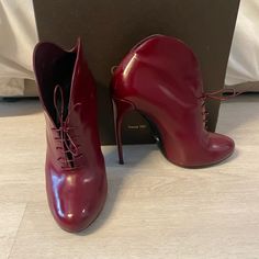 A Beautiful Burgundy (Purple Wine) Color And Shape. In A Great Condition. Formal Purple Boots, Gucci High Heel Boots For Formal Occasions, Gucci High-heeled Boots For Formal Occasions, Gucci Leather Heels With Red Sole, Gucci Calf Leather Heels With Round Toe, Gucci Calf Leather Round Toe Heels, Gucci Round Toe Calf Leather Heels, Gucci Formal Pointed Toe Boots, Gucci Formal Boots With Pointed Toe